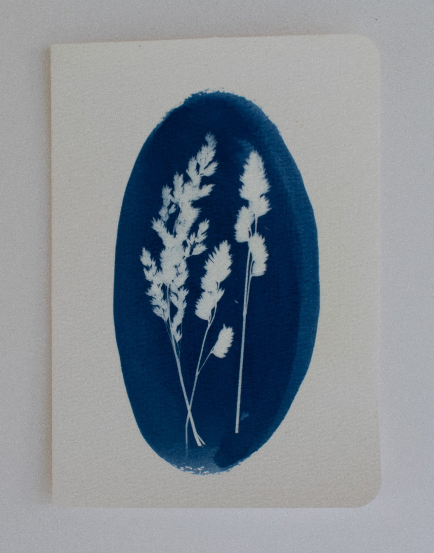 Oval Grass Card