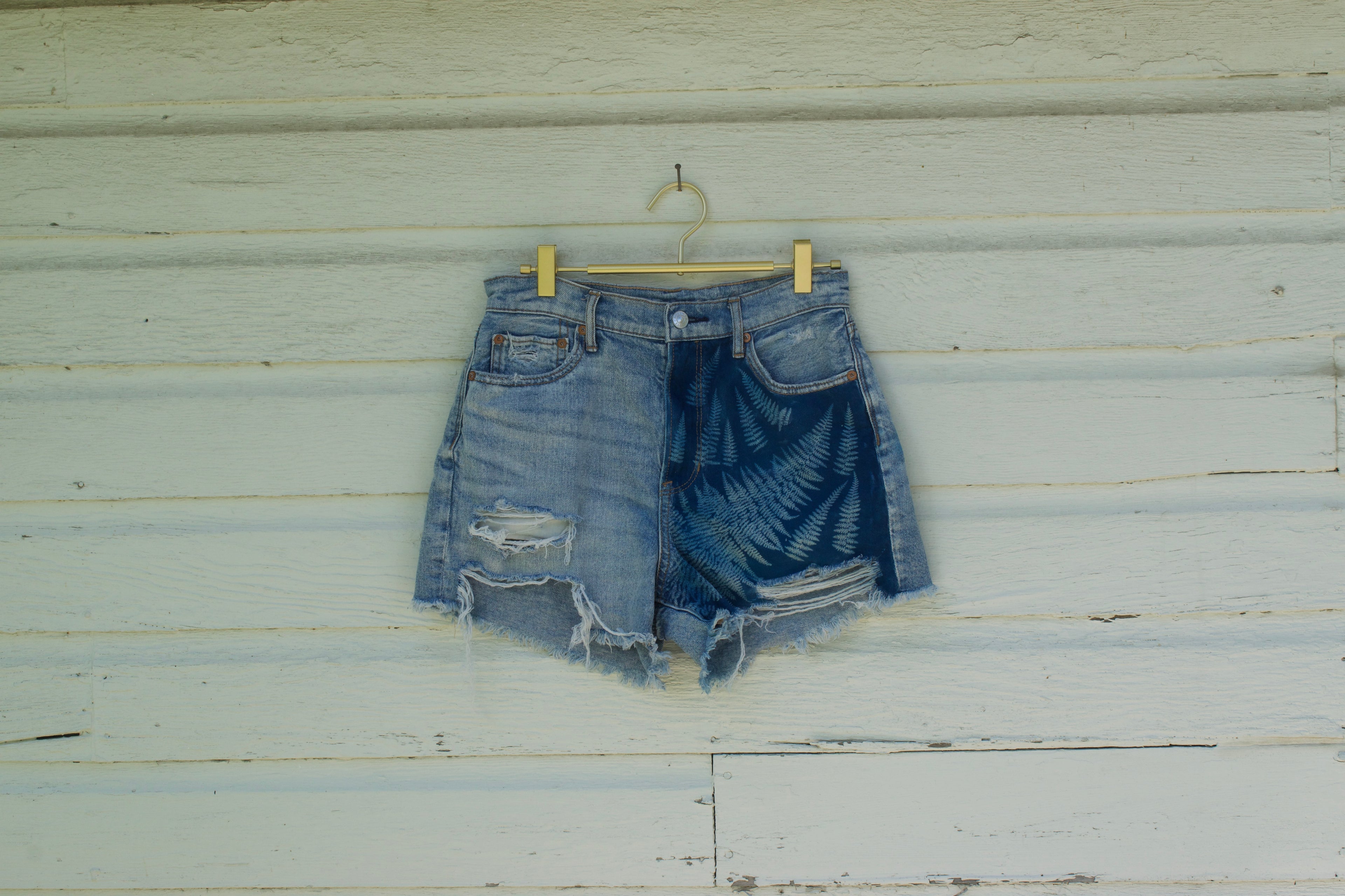 Fern American Eagle Short